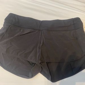BNWT- Lululemon black speed shorts- size 8